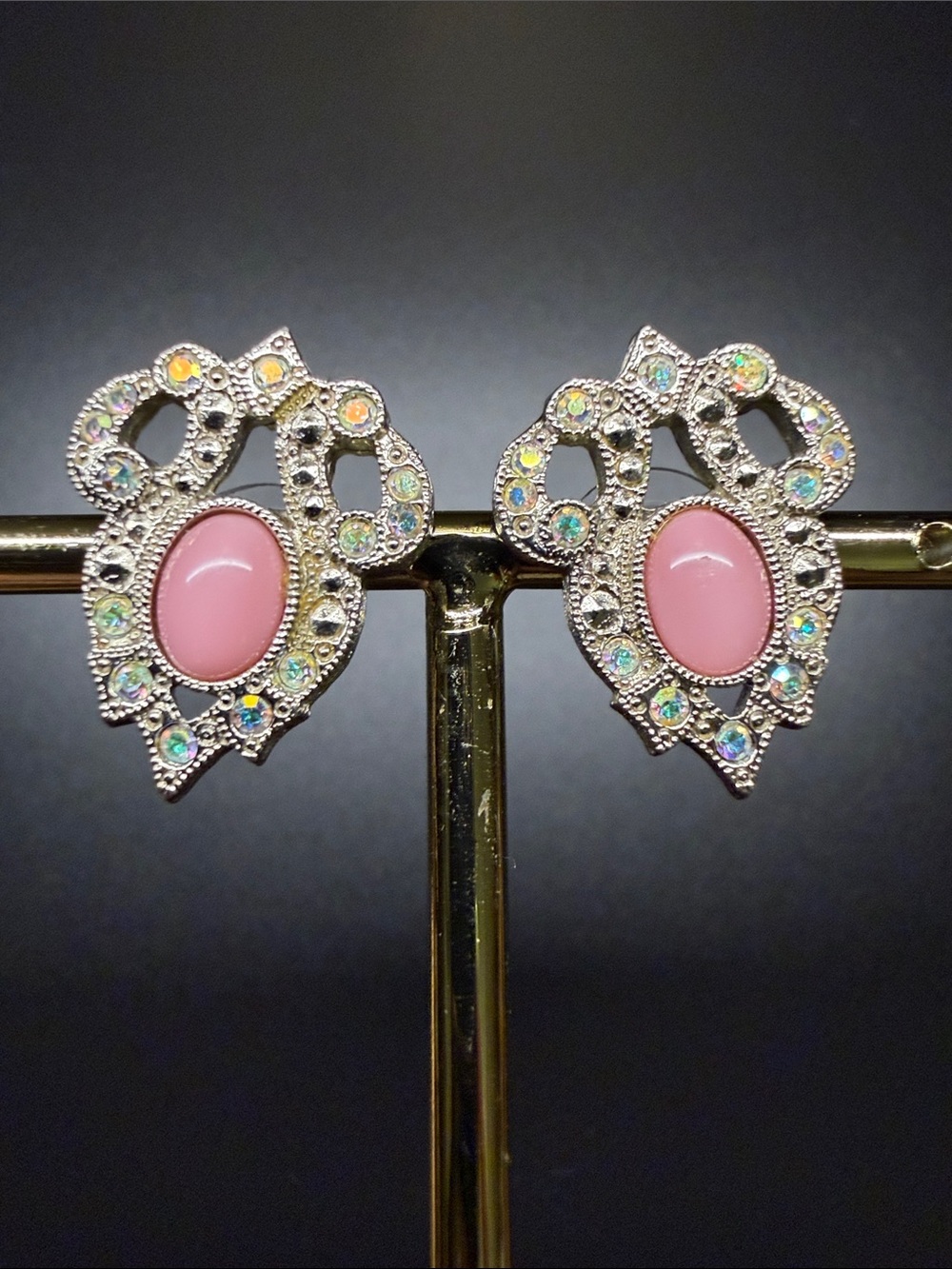 ❤️‍🔥 Pink Cabochon & Aurora Crystal Decorative Stud Earrings